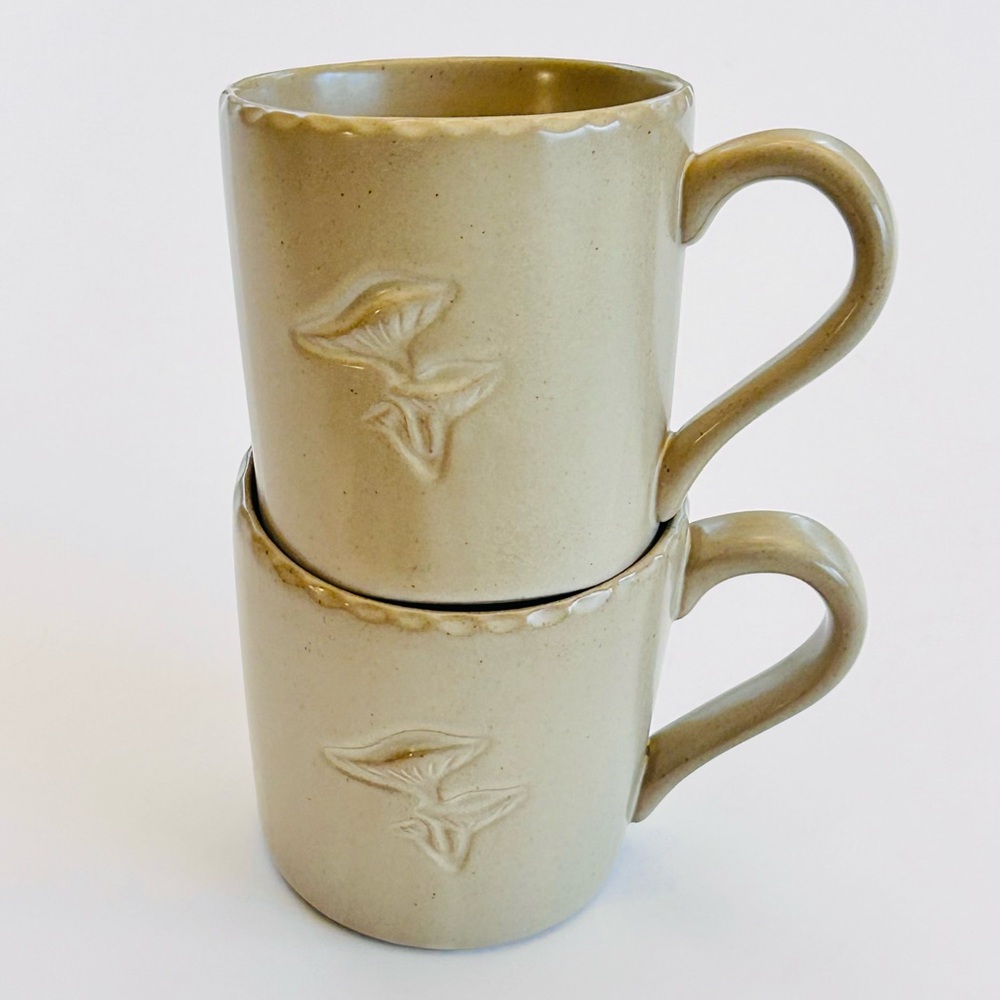 Hearth & Hand Magnolia Stoneware Mushroom Mug SET OF2 Macadamia Tan 14.5 oz NEW